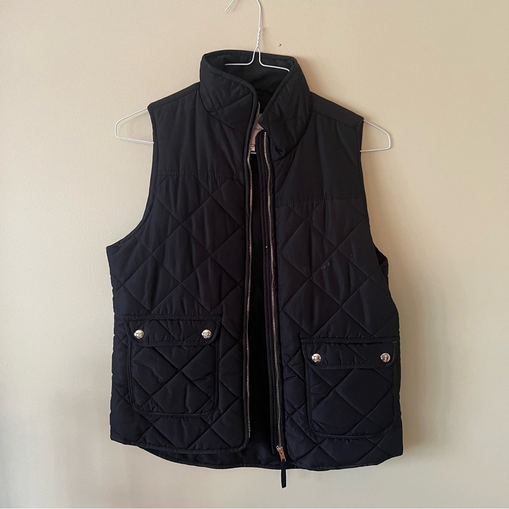 Thread and Supply by Dry Goods Black Vest (Size Medium)